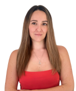 Macarena Flores Ramírez